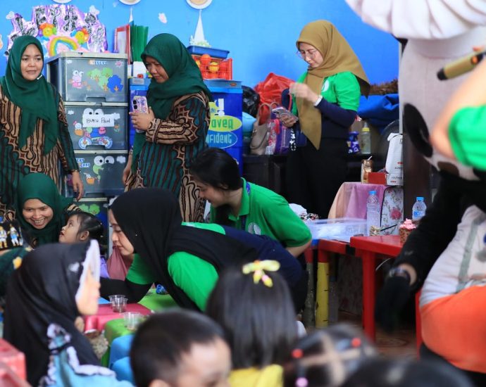 Kepala Sekolah: Terjebak di Meja Birokrasi atau Menjadi Arsitek Perubahan?