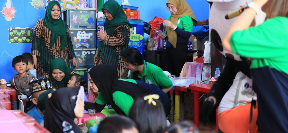 Kepala Sekolah: Terjebak di Meja Birokrasi atau Menjadi Arsitek Perubahan?