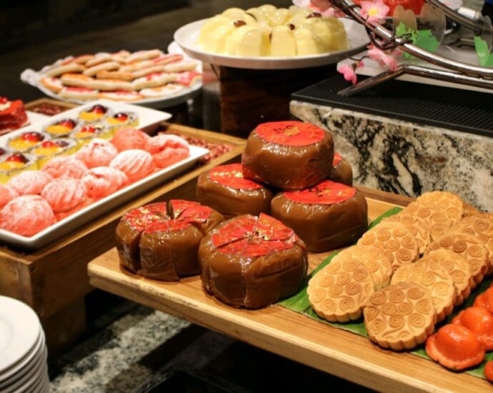 Sambut Kejayaan Kuda Api: Perjamuan Malam Imlek Eksklusif di Luminor Pecenongan