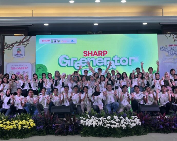 Membangun Kesadaran, Menanam Masa Depan: 10 Tahun Perjalanan Sharp Greenerator