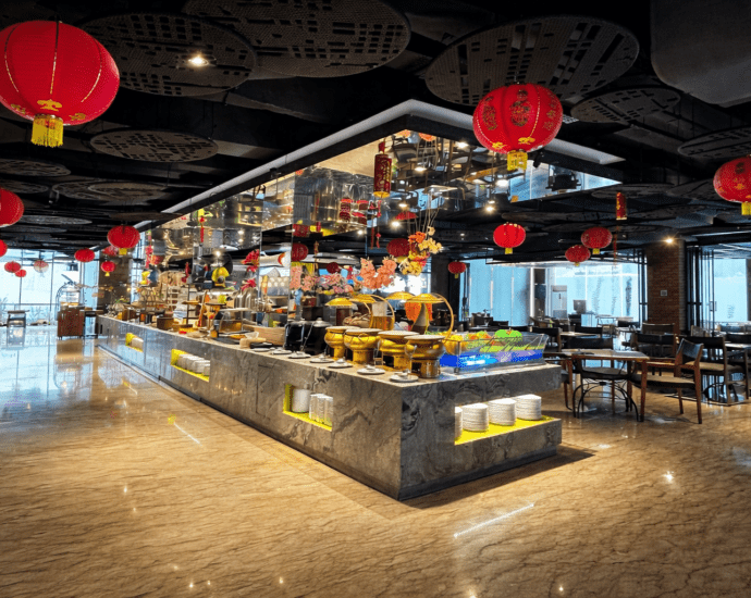 Rayakan Tahun Kuda Api 2026: Menginap di WHHG, Pulang Bawa Chery Tiggo Cross!