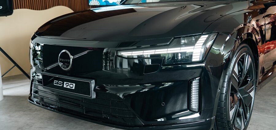 Volvo ES90 Resmi Meluncur di Indonesia
