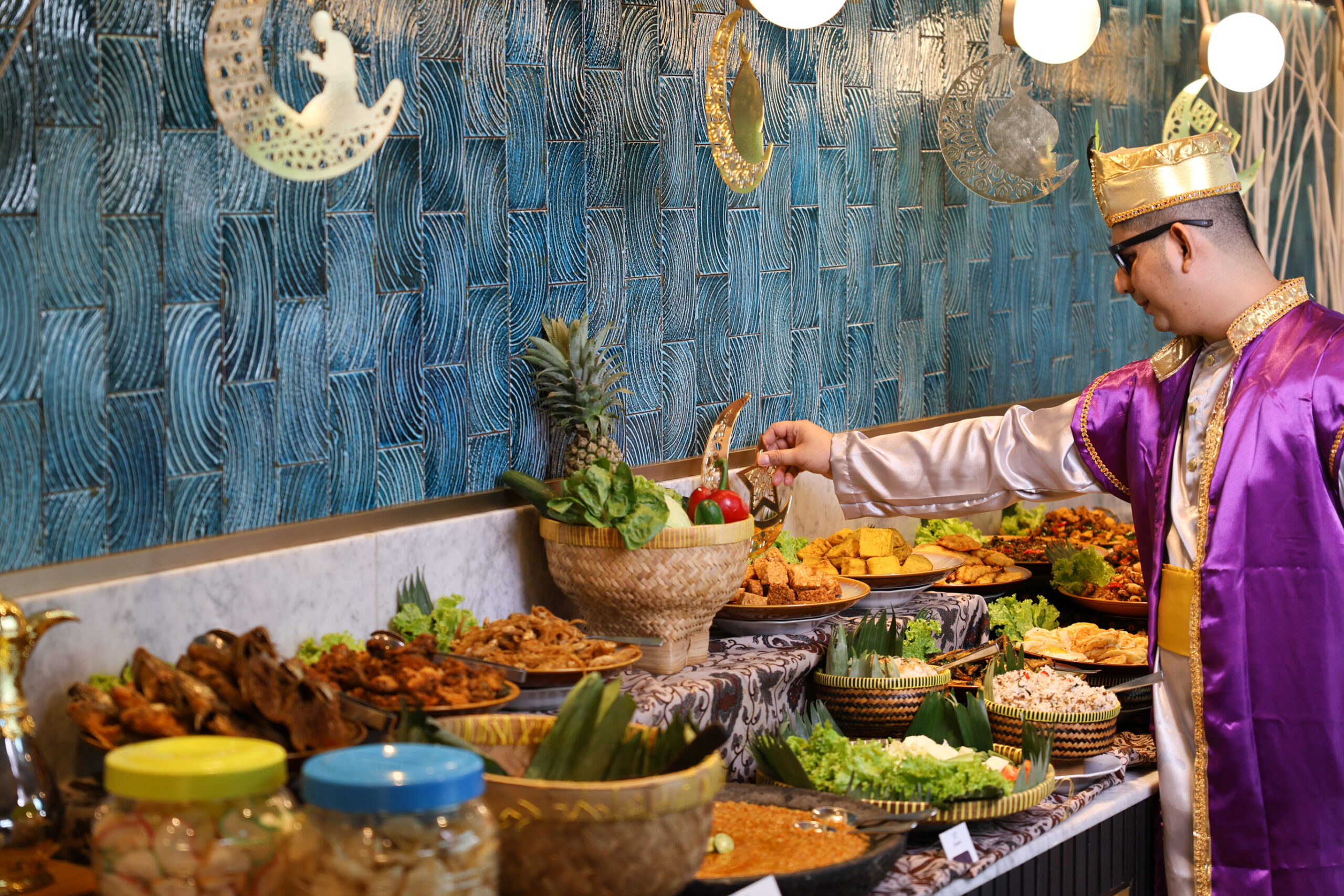 Staycation & Iftar: Cara PHM HOTELS Menghadirkan Hangatnya Ramadan yang Mewah