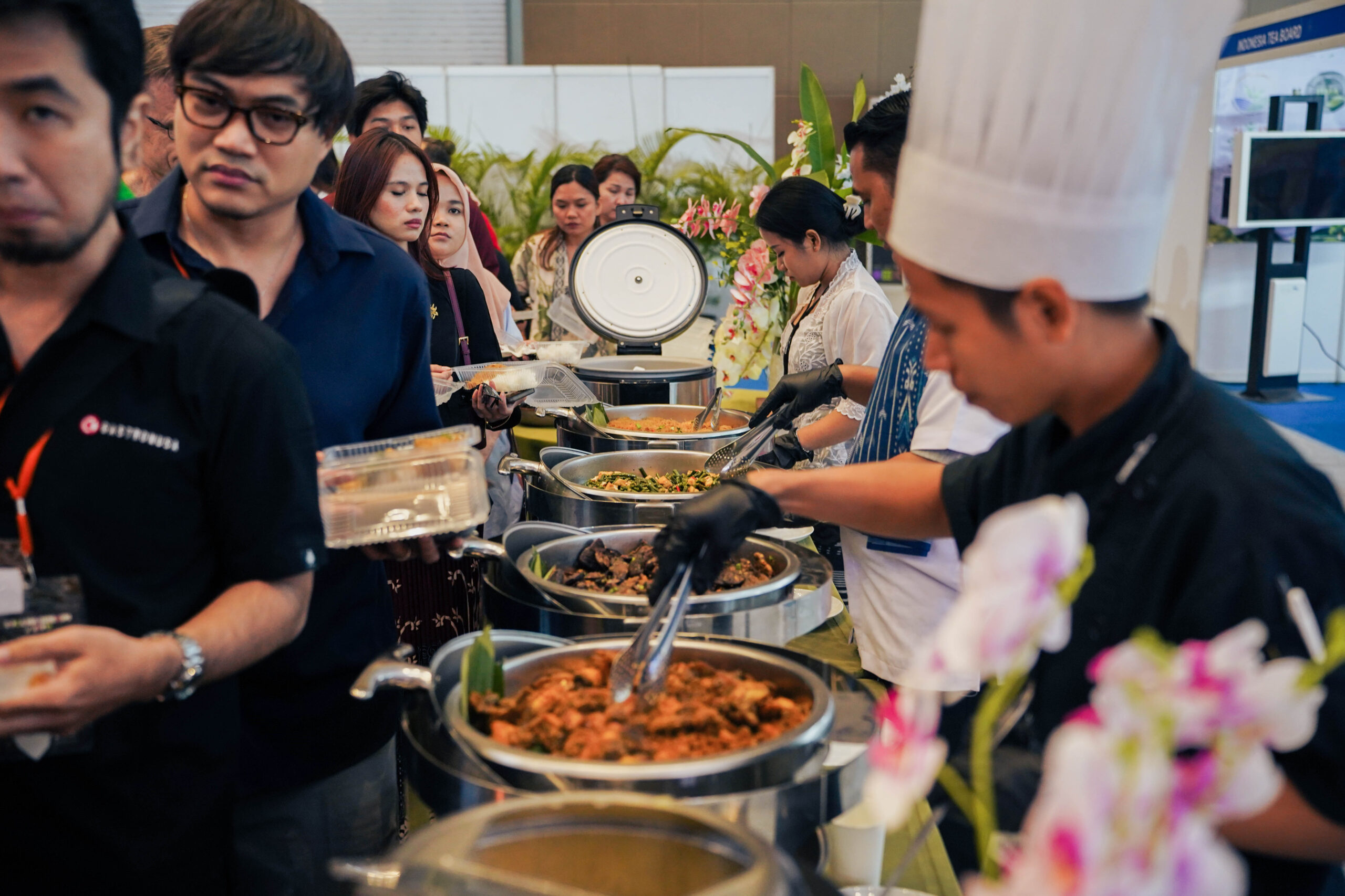 PHM HOTELS Kini Tak Sekadar Jual Kamar, Kini Ekspansi Agresif ke Jaringan Kuliner Nusantara