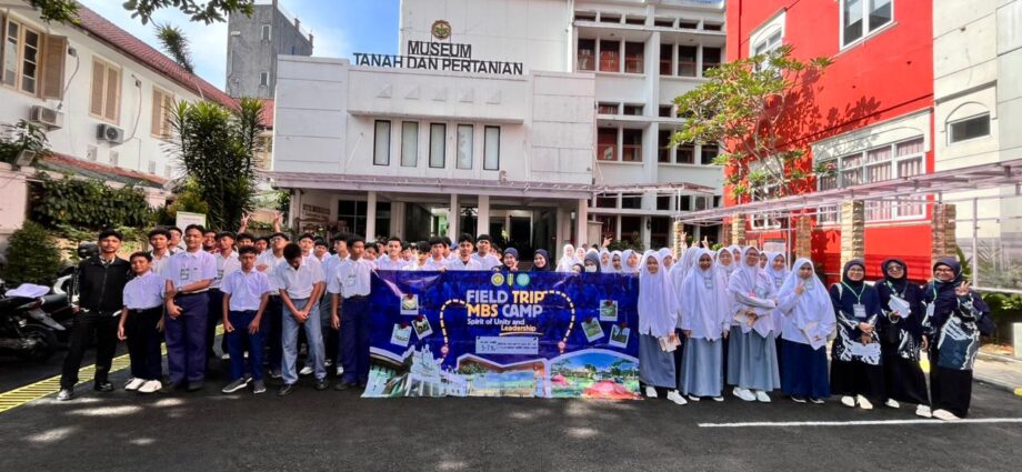 Lebih dari Sekadar Piknik: Cara MBS Kampung Sawah Mengubah Ego Menjadi Aksi Nyata