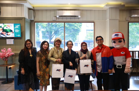 THE 1O1 HOTELS & RESORTS RAYAKAN SEMANGAT #KARTINIKINI MELALUI MEDIA GATHERING “RACIK CERITA PEREMPUAN, BUDAYA & JAMU”