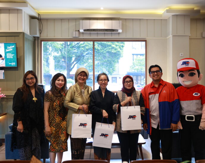 THE 1O1 HOTELS & RESORTS RAYAKAN SEMANGAT #KARTINIKINI MELALUI MEDIA GATHERING “RACIK CERITA PEREMPUAN, BUDAYA & JAMU”