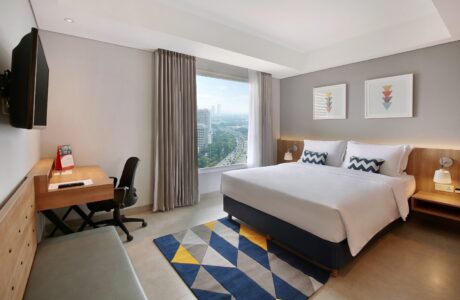 Staycation Modern di Jakarta Selatan: Kendali Penuh dalam Satu Genggaman