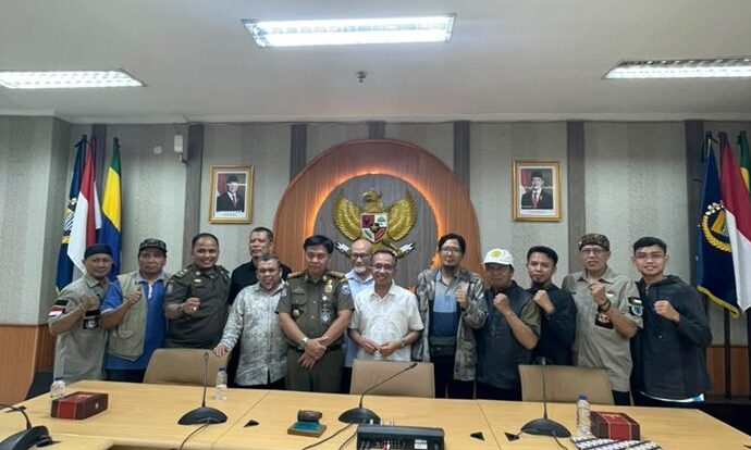 Ketua DPRD Kota Bandung