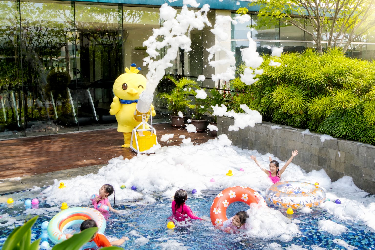 Foam Party, Kids Activities hingga Voucher Reakreasi, Avenzel Hotel & Convention Siapkan Liburan Sekolah Yang Penuh Keceriaan