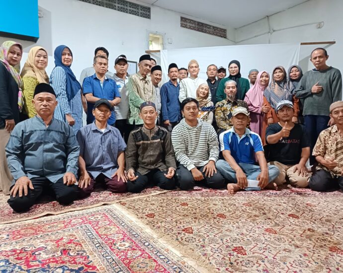 Program Penyuluhan dari Sampah Menjadi Berkah dan Rupiah: Strategi Perigi Circular Resource Center Melawan Krisis Lingkungan Melalui Ekonomi Komunitas