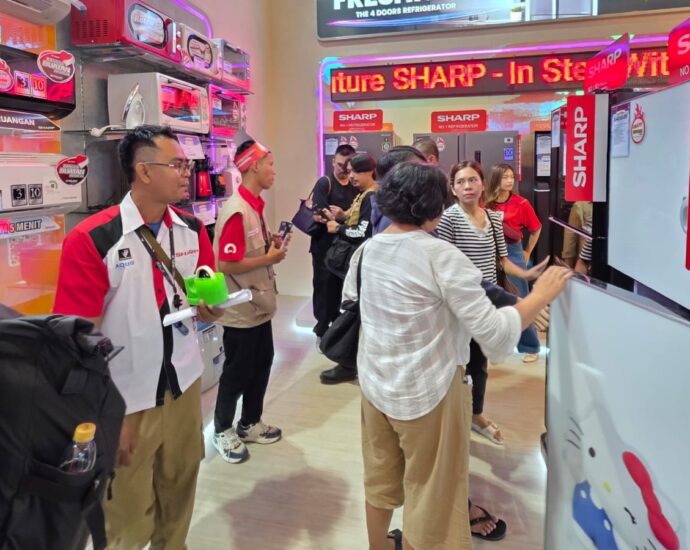 Rayakan 56 Tahun di Indonesia, Sharp Dobrak Jakarta Fair 2026 dengan Promo Kreatif dan Flash Sale Rp499 Ribu