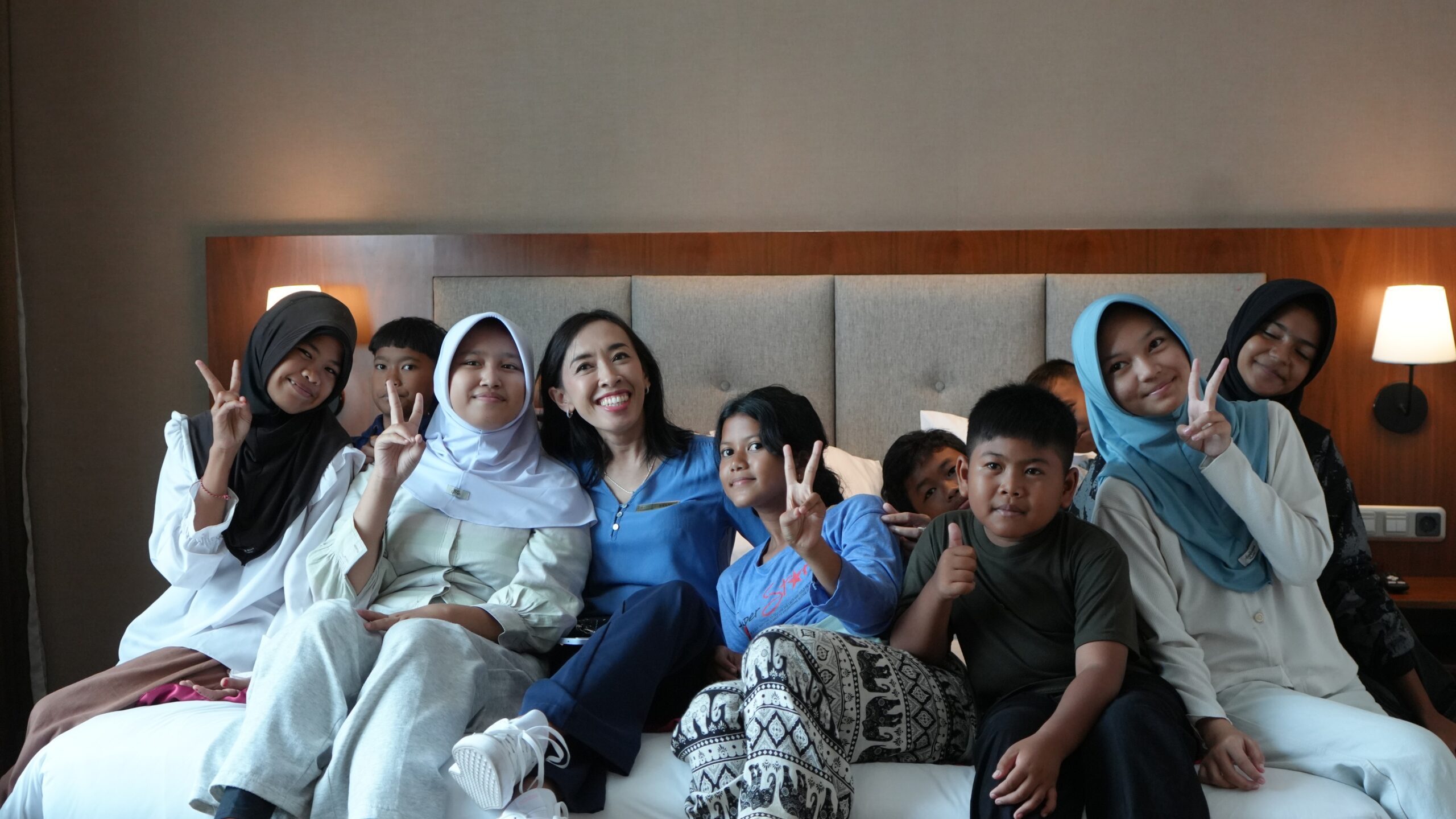 Avenzel Hotel & Convetion Rayakan Hari Anak Nasional 2026 Lewat Edukasi Hospitality bagi Anak anak Binaan Kelana Foundation