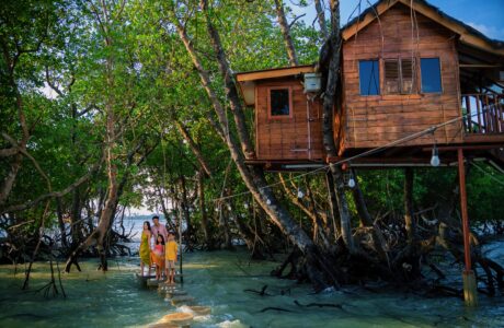 Wajib Masuk Bucket List! Resort Unik di Bintan Ini Jadi Incaran Baru untuk Liburan Keluarga