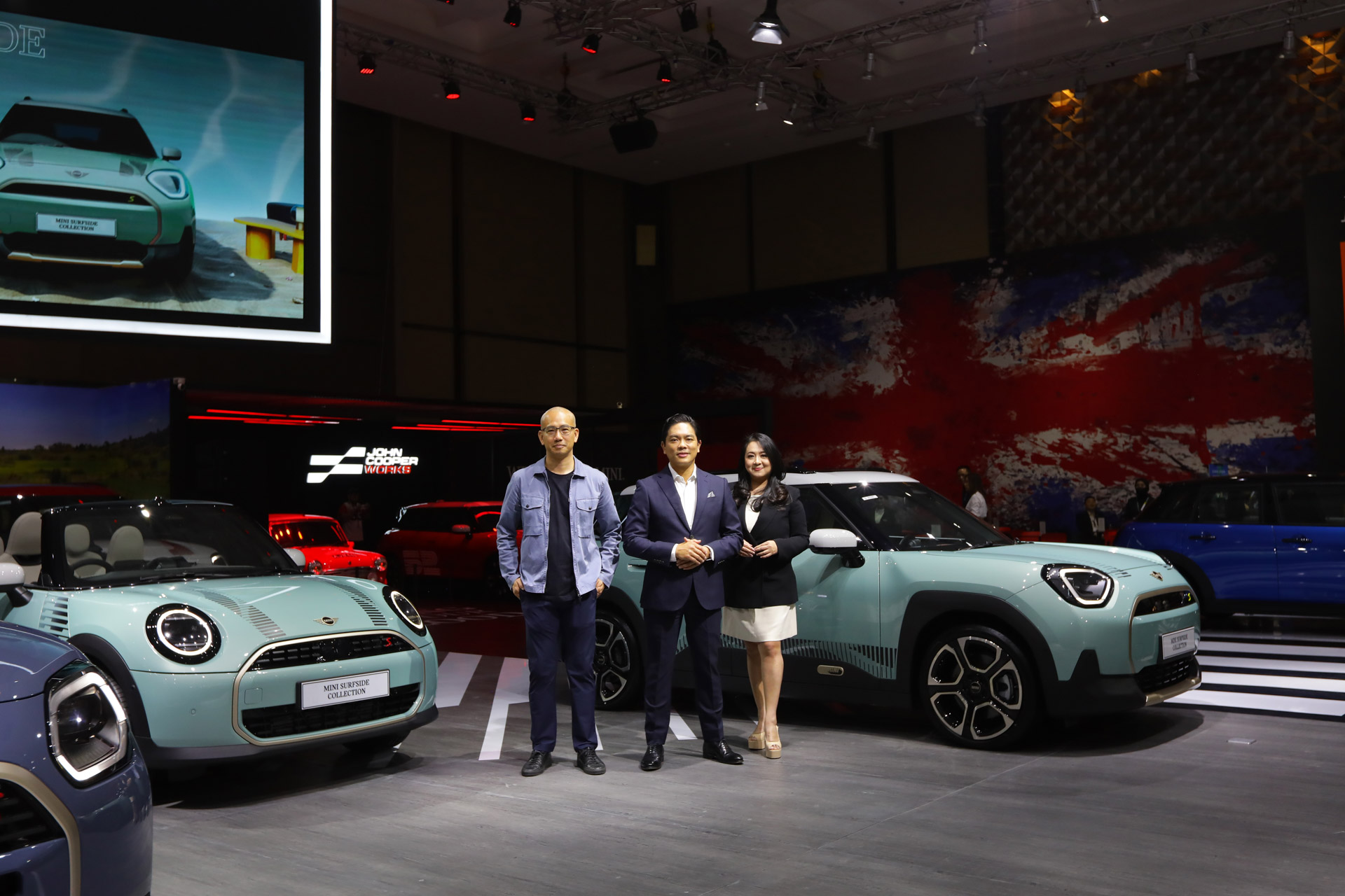 MINI Indonesia Hadirkan Rangkaian MINI Collection Terbaru di GIIAS 2026: MINI Unbound Collection & MINI Surfside Collection