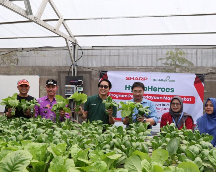 Sharp Resmikan Program Sharp Hydro Heroes di Bekasi Berdayakan Ibu Muda, Perkuat Ekonomi Keluarga, dan Dorong Kesadaran Gizi Anak melalui Pertanian Hidroponik