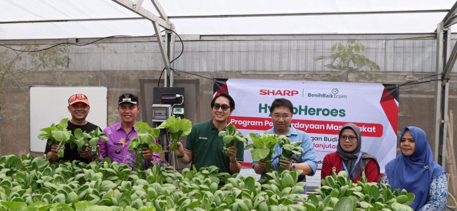 Sharp Resmikan Program Sharp Hydro Heroes di Bekasi Berdayakan Ibu Muda, Perkuat Ekonomi Keluarga, dan Dorong Kesadaran Gizi Anak melalui Pertanian Hidroponik