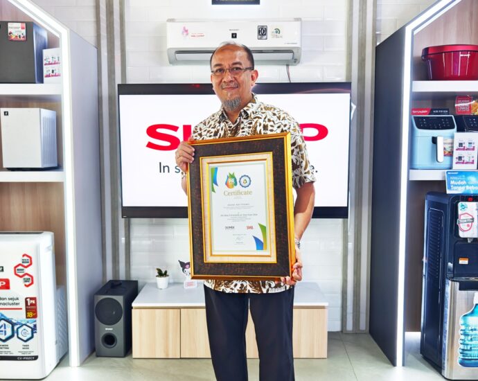 Di Balik Layar Sharp Indonesia: Strategi Jaga Kepercayaan Jurnalis di Era Serba AI