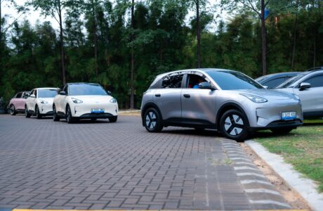 Geely Auto Indonesia Capai Milestone 12.000 Unit: Sinyal Kuat Pergeseran Selera Pasar Otomotif Nasional