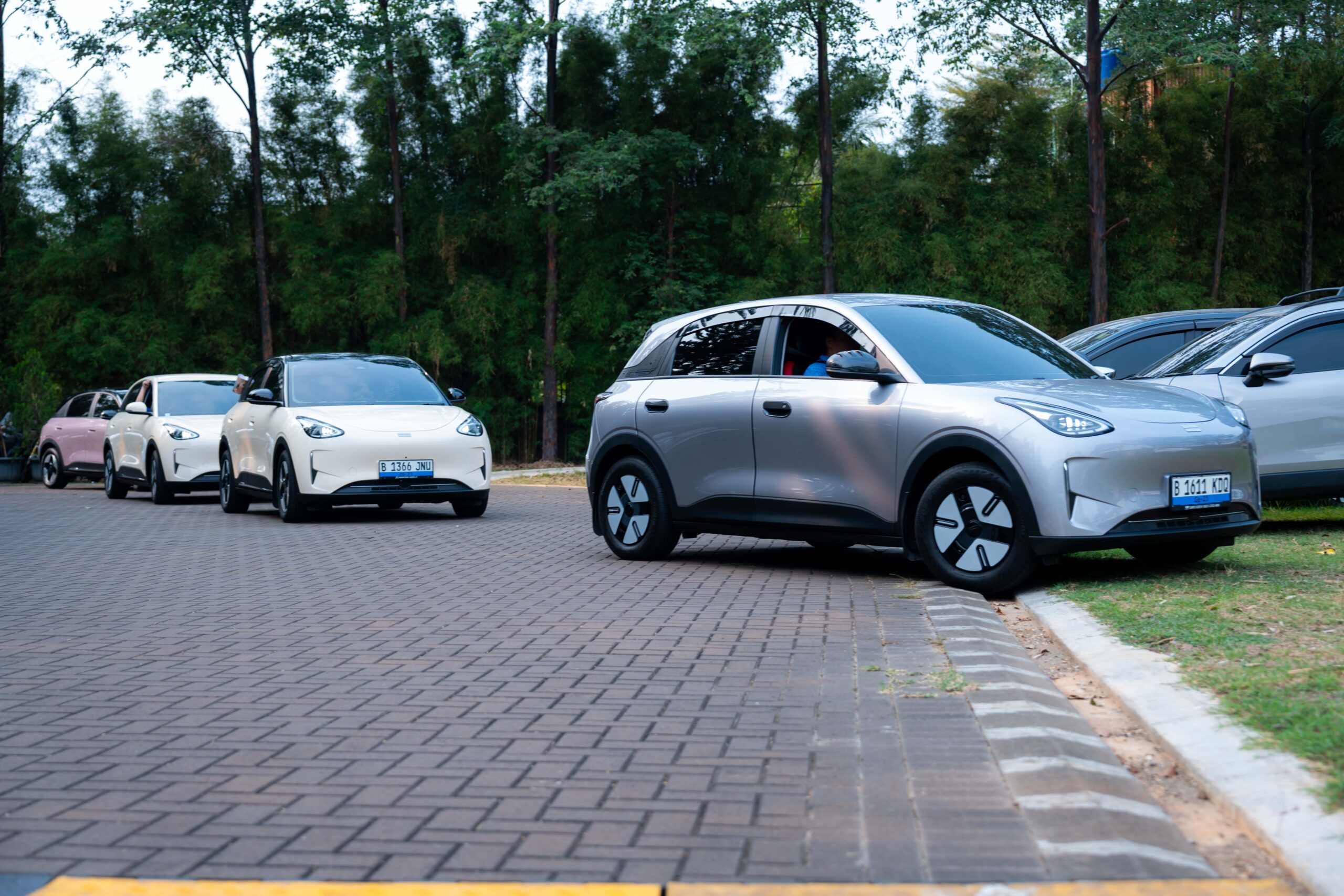 Geely Auto Indonesia Capai Milestone 12.000 Unit: Sinyal Kuat Pergeseran Selera Pasar Otomotif Nasional