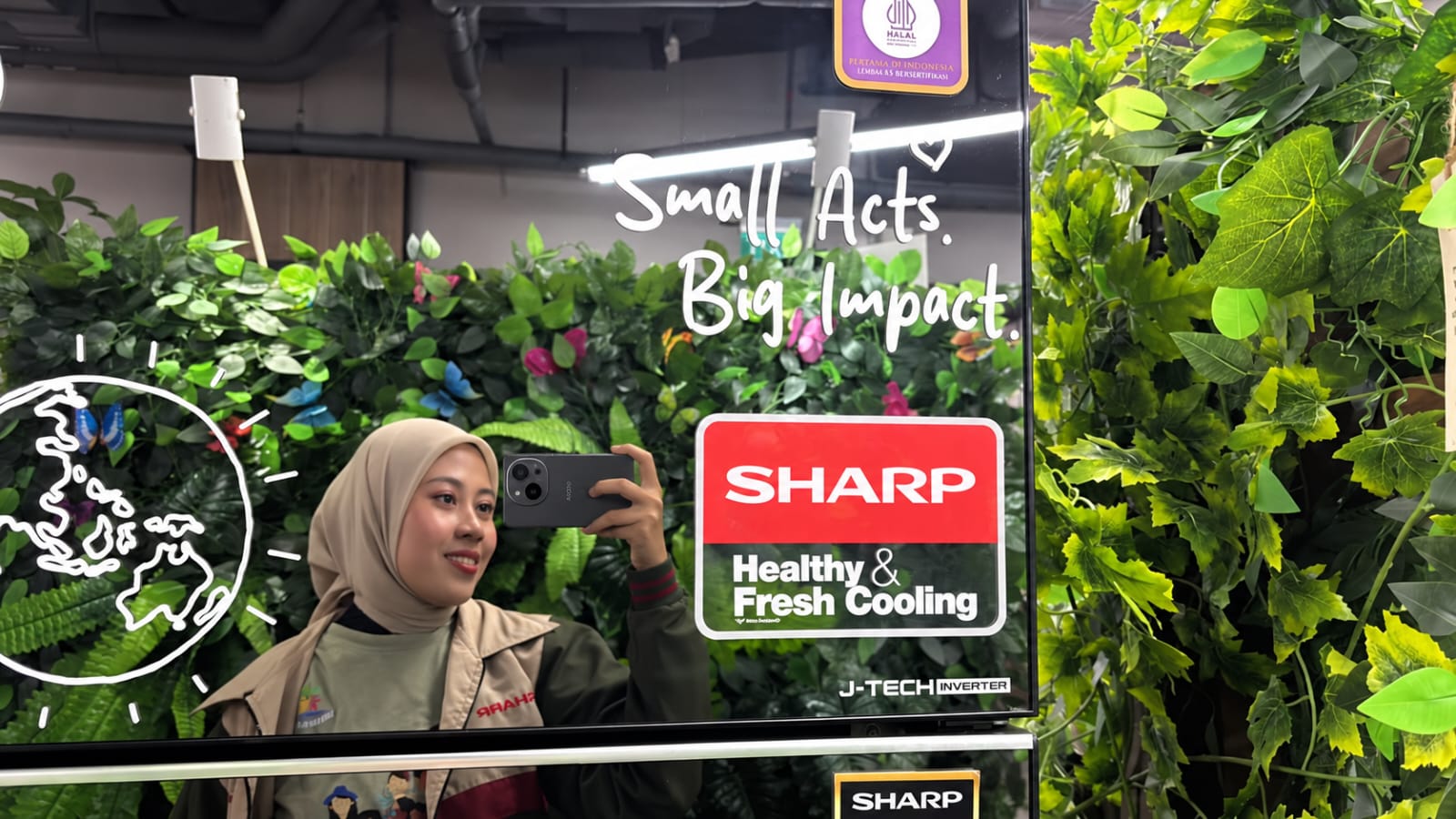 Teknologi dan Alam Beriringan: Cara Asik Sharp Indonesia Gaet Anak Muda Peduli Lingkungan