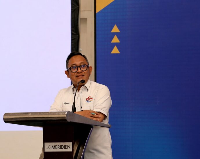 Sekjen KSPN Desak Evaluasi dan Perombakan Menteri Berkinerja Buruk, Kepercayaan Publik terhadap Prabowo Jadi Taruhan